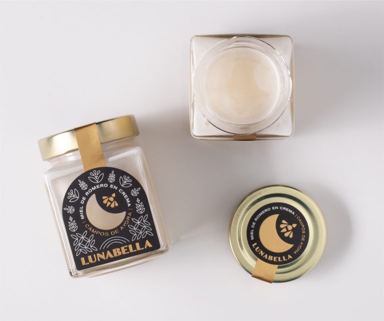 Tres tarros de miel de romero en crema Lunabella, miel gourmet de la Sierra de Ayora